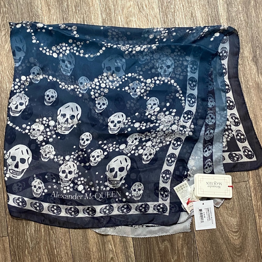 Alexander McQueen Wrap/ Scarf